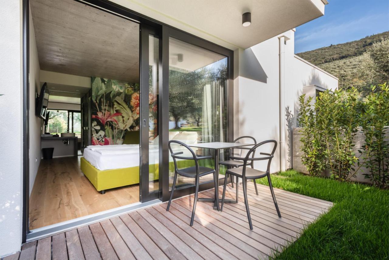 Oleeva Garda Living - Adults Only